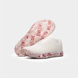 WOMEN'S ALL LOVE NOBULL IMPACT.